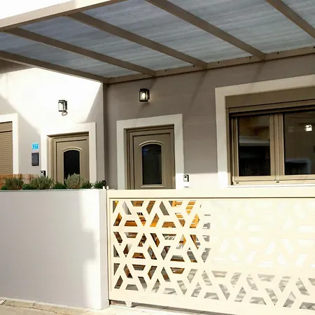Holiday home Elena's House